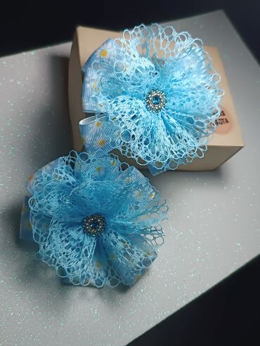 Аксессуары для волос: Бантики, заколки, галстуки броши ручной работы. в единственном — 10