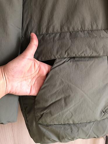 Верхняя одежда: Очень красивая, теплая, фирменная куртка Uniqlo. Оригинал. Подойдет — 13