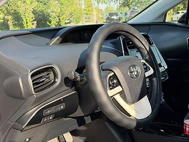 byd 05: Toyota Prius: 2016 г., Гибрид, Хэтчбэк — 7