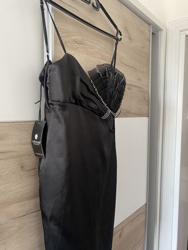 kako oprati haljinu sa sljokicama: XS (EU 34), color - Black, Evening