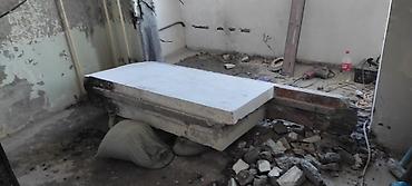 Услуги по строительству и ремонту: Разбор полов, Снятие потолков, Демонтаж крыш | Гипсокартонная стена, Снятие старой штукатурки, Снос перегородки | Снятие подвесных потолков, Зачистка от старых обоев, Снятие реечных потолков | Демонтаж плинтуса, Демонтаж кафельной плитки, Демонтаж линолеума | Крыша из шифера, Металлочерепичная кровля, Мягкая кровля Больше 6 лет опыта — 2