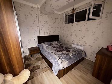 divar asilqan: Yataq otağı mebel dəsti - Çarpayı: iki nəfərlik, taxta karkaslı — 3