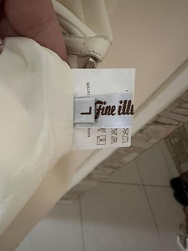 estee: Ağ rəngli qadın geyimi – “Fine ille” markası, ölçü L. - Dizayn — 3