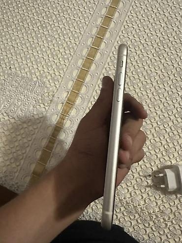 iphone 11 telefonu: IPhone 11, 64 GB, Ağ, Face ID — 5