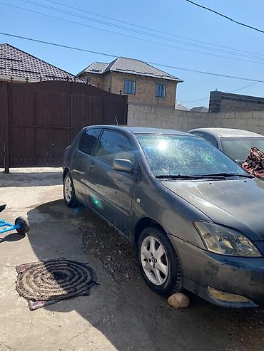 Продажа авто: Toyota Corolla: 2004 г., 1.4 л, Механика, Бензин, Хэтчбэк — 2