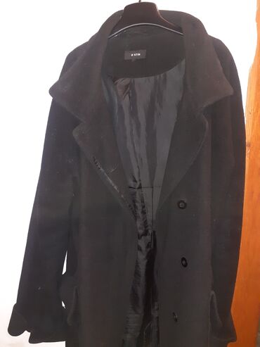 Cinslər: OSTIN qadın plaştı - Rəng: qara - Model: klassik düz kəsim, 3