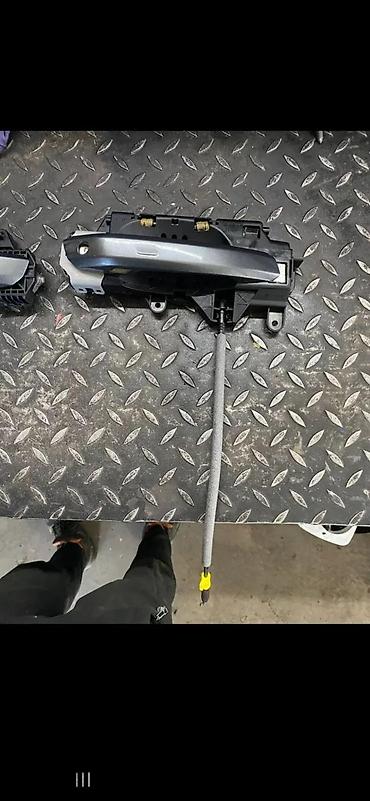 map senzor cena: AUDI Q5 218 2019 KVAKA BRAVA VRATA KEYLESS GO | Audi a3 a4 a5 a6 a7 — 4