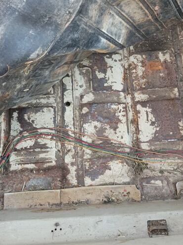 VAZ (LADA): VAZ (LADA) 2106: 1.6 l | 1990 il — 8