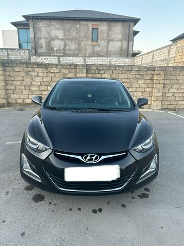 Hyundai: Hyundai Elantra: 1.8 l | 2015 il Sedan