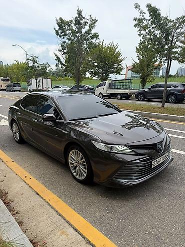 камбой: Toyota Camry: 2020 г., 2.5 л, Вариатор, Гибрид, Седан — 3