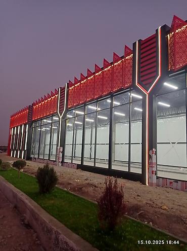 Фасадные сэндвич панели: Архитектурные фасадные панели и световые элементы для коммерческих — 4