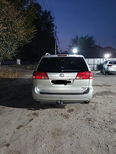 chrysler pacifica: Toyota Sienna: 2004 г., 3.3 л, Автомат, Бензин, Минивэн — 1