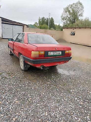 айди а6: Audi 100: 1984 г., 2.2 л, Механика, Бензин, Седан — 4