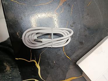 adaptör: Məhsul: Xiaomi 90W HyperCharge Combo (Type‑A) Xüsusiyyətlər: - Güc — 3