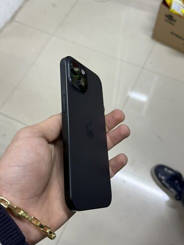 Apple iPhone: IPhone 15, 128 GB, Qara, Face ID — 2