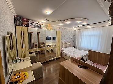 Продажа квартир: Gənçlikdə 3 otaq 4 merrtəbəli binanin 3 çü mərtəbəsində veşləri ilə — 2