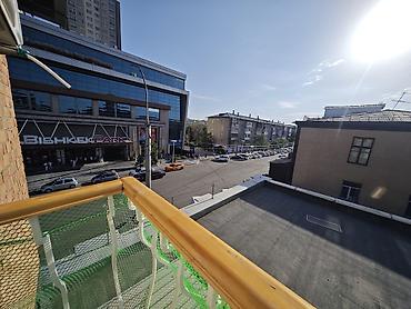 real sight: Сдается светлая 2‑комнатная квартира в самом центре Бишкека — 9