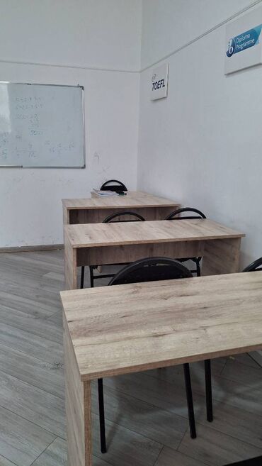 снять офис: Subicare. Kursun dərs otağı icarəyə verilir. 16 yerlikdir. +internet