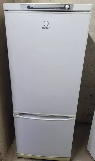 холодильник haier: Холодильник Indesit, Б/у, Двухкамерный, De frost (капельный), 60 * 155 * 62