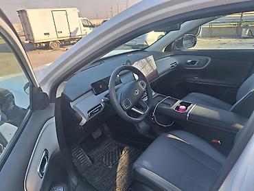Changan: Электромобиль Aiways (changan max plus) Q05, белый кроссовер — 9