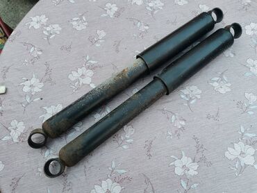 Auto delovi: Amortizeri zadnji Lada 7 Riva, Lada Niva broj 1. Polovno. očuvano — 4