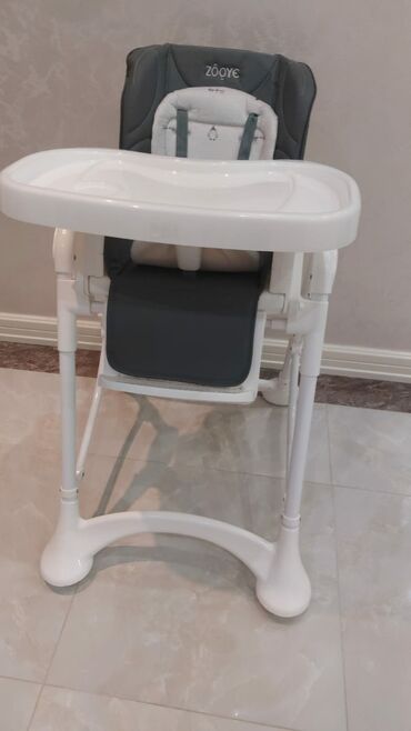 Yemək masası yeni kimidi 60₼ satılır 
Badamdar

Zeyno WP YAZIN