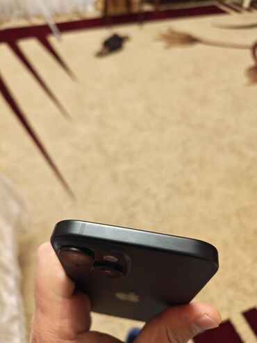 Apple iPhone: IPhone 15, 128 GB, Qara — 9