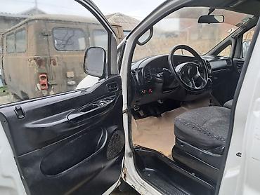 Hyundai: Hyundai H-1 (Grand Starex): 2.4 l | 2003 il Mikroavtobus — 9