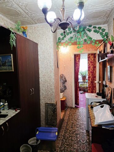 вторичное жилье: 3 комнаты, 53 м², Индивидуалка, 2 этаж, Старый ремонт