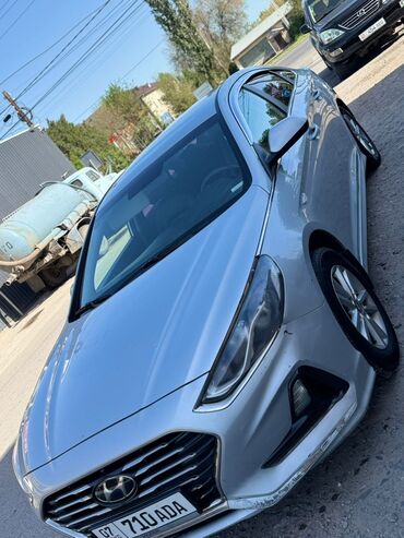 Hyundai: Hyundai Sonata: 2018 г., 2 л, Автомат, Газ, Седан