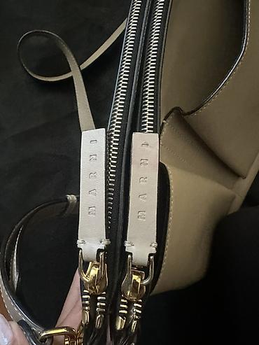 Çantalar: Marni new leather bag

Greige color

Двойная, из Италии была заказана — 3