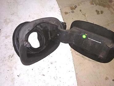 POKLOPAC REZERVOARA ZA FORD MONDEO OD 2007. DO 2011. GOD. | Poklopac na lalafo.rs — 2 POKLOPAC REZERVOARA ZA FORD MONDEO OD 2007. DO 2011. GOD. | Poklopac — 2