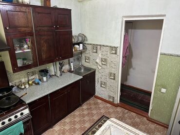 тоголок молдо дом куплю: 3 бөлмө, 69 кв. м, Жеке план, 2 кабат, Эски ремонт