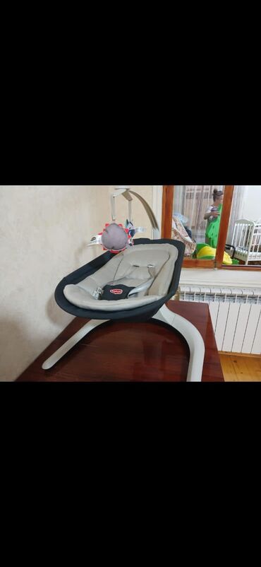 IrNənni (shezlong) satilir Qiymet 90 man Mothercare.den 350man alinib