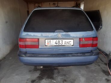 Volkswagen: Volkswagen Passat Variant: 1996 г., 1.8 л, Механика, Бензин, Универсал — 6