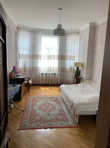 Yeni tikili: 3 otaqlı, Yeni tikili, 126 kv. m — 2