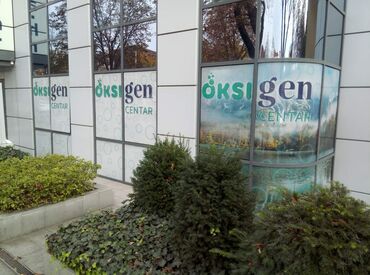 Građevinarstvo i rekonstrukcija: Lepljenje peskirnih folija na staklo — 10