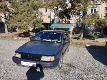 авто пассат: Volkswagen Passat: 1988 г., 1.8 л, Механика, Бензин, Седан