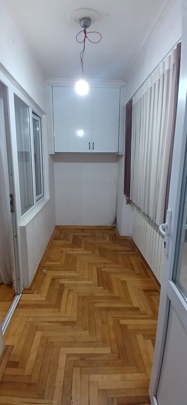 Uzunmüddətli kirayə mənzillər: Kirayə ev verilir! Xırdalanda 27-ci məhlədə . İstilik sistemi kombi — 5