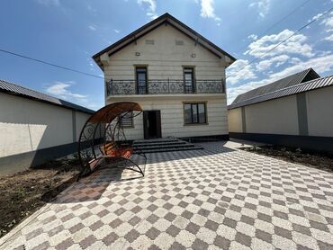 продажа домов в городе бишкек: 240 кв. м, 5 бөлмө, Жаңы ремонт