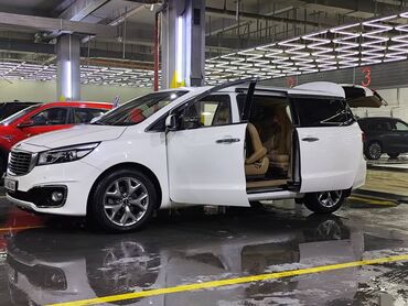 Kia: Kia Carnival: 2017 г., 2.2 л, Автомат, Дизель, Минивэн