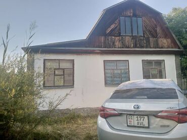 продаю дом швейный цех: Үй, 40 кв. м, 3 бөлмө, Менчик ээси, Эски ремонт