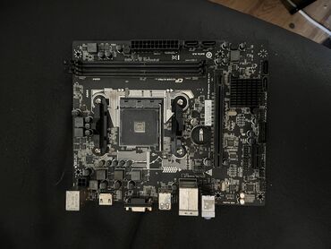 Материнские платы: Материнская плата, AM4, Micro-ATX, Для ПК