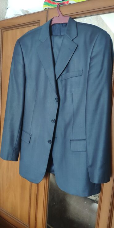 костюм италия: Костюм классический фирменный, размер 50-52 (примерно на рост 180