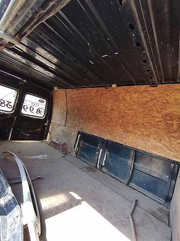Ford Transit: 1990 г., 2.5 л, Фургон — 6