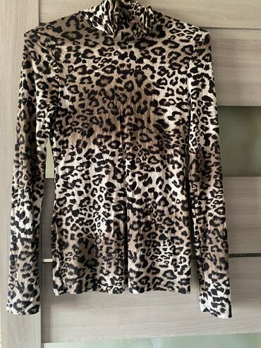 платья леопардовая: Водолазка, Классическая модель, Леопардовый принт