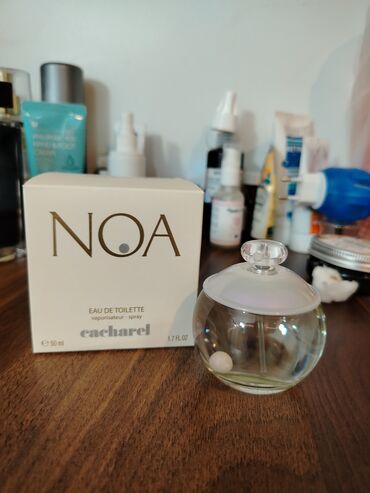 Ətriyyat: Yeni original Noa cacharel 50 ml 40 azn