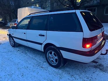 Volkswagen: Volkswagen Passat Variant: 1994 г., 1.8 л, Механика, Бензин, Универсал — 3