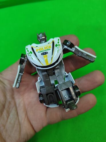 Игрушки: Трансформер робот моделька металлическая в ассортименте🔥 Комплектация at lalafo.kg — 3 Игрушки: Трансформер робот моделька металлическая в ассортименте🔥 Комплектация — 3