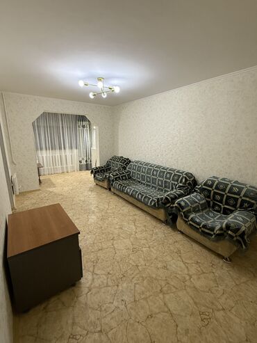 снять квартиру в заре: 3 комнаты, 62 м², 104 серия, 1 этаж